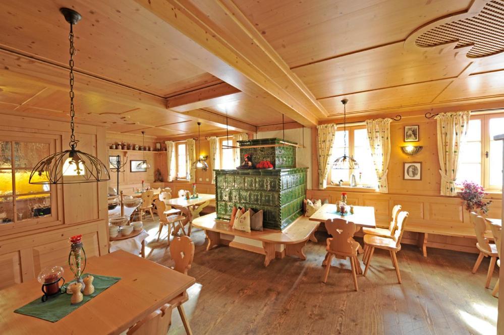 Landgasthof Sonne 알피르스바흐 외부 사진